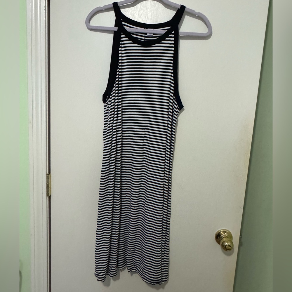 Old Navy Black and White Striped Dress